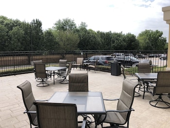 Holiday Inn Express & Suites North Dallas At Preston,Dallas>>Corpus Christi,3 star
