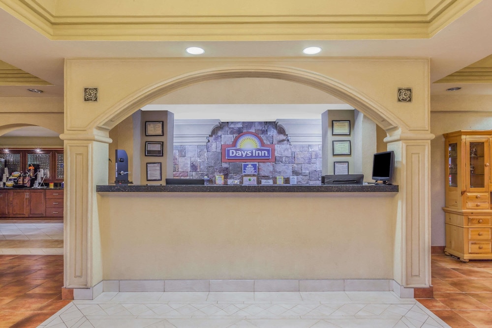 Days Inn By Wyndham Dalton,Georgia>>Dalton,2 star