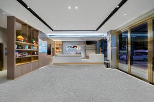 Borrman Hotel Xiantao Wushang Gymnasium,,3 star
