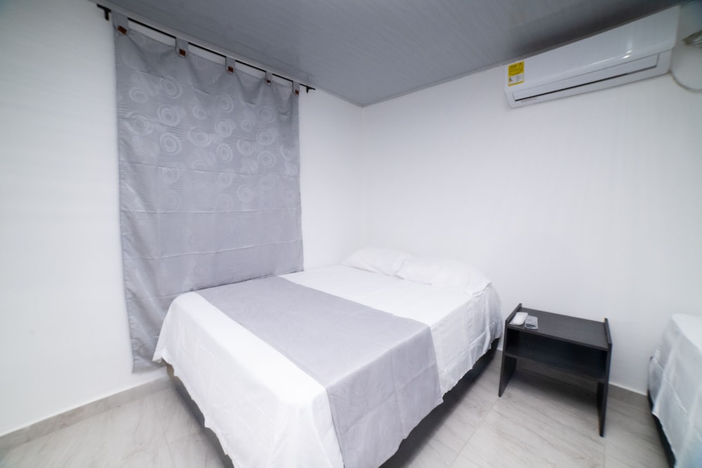 hotel santa marta tropical