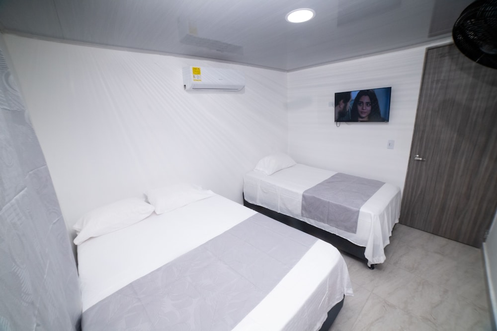 hotel santa marta tropical