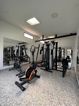 hotel cerritos plaza