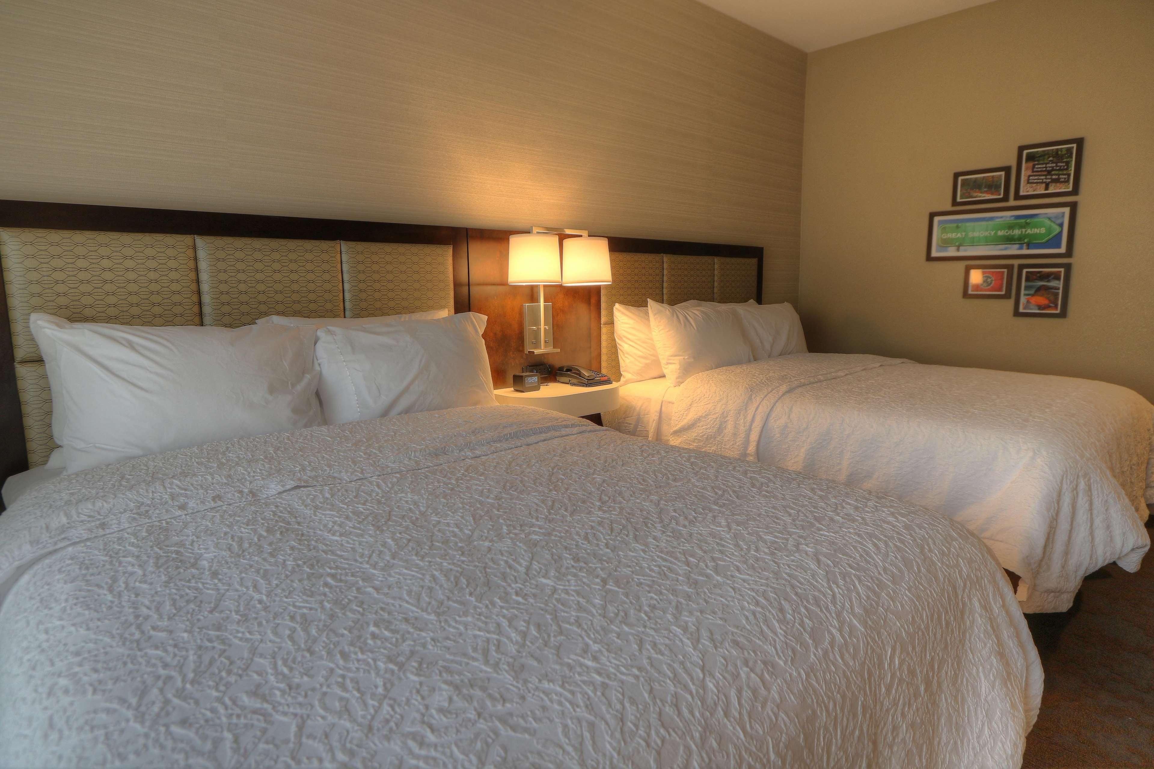 hampton inn gatlinburg historic nature trail