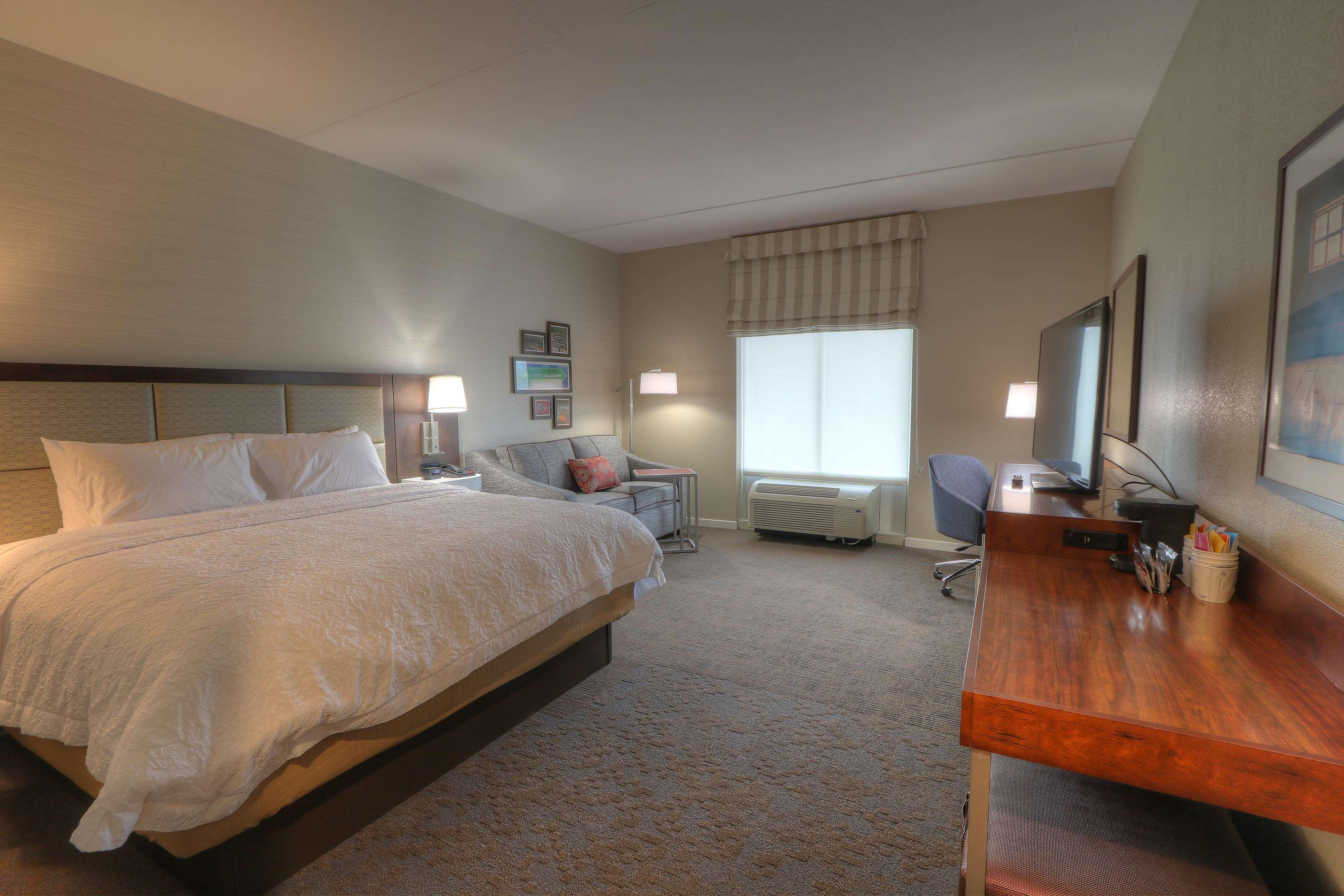 hampton inn gatlinburg historic nature trail