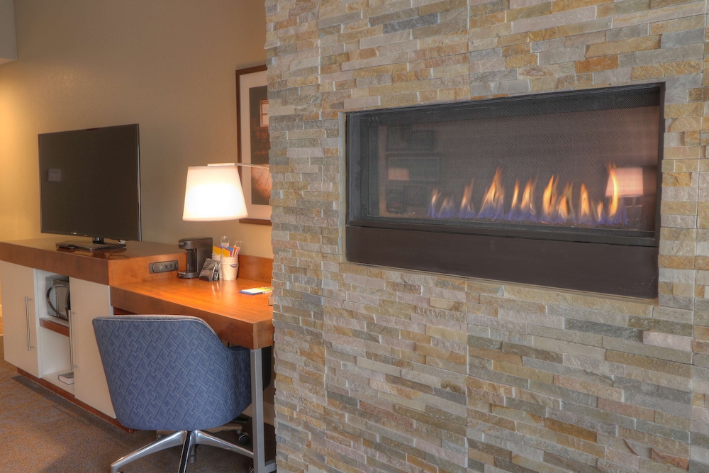 hampton inn gatlinburg historic nature trail