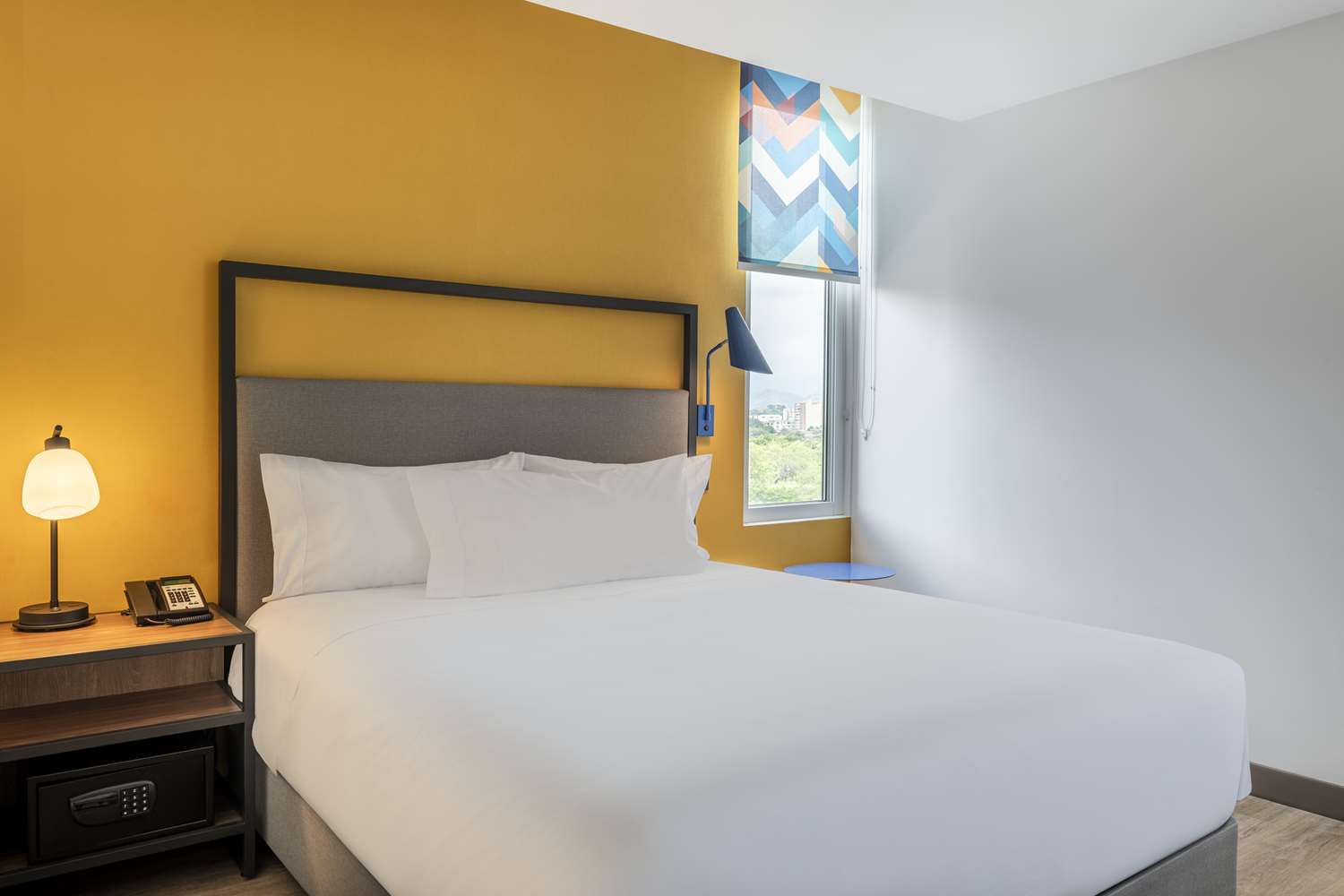 tru by hilton cali sur