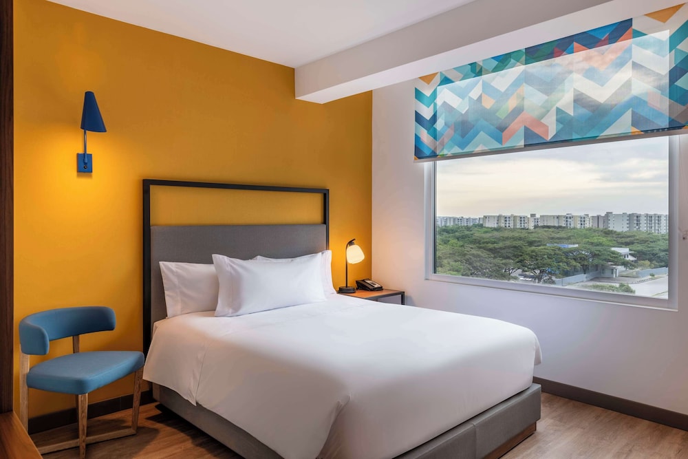 tru by hilton cali sur