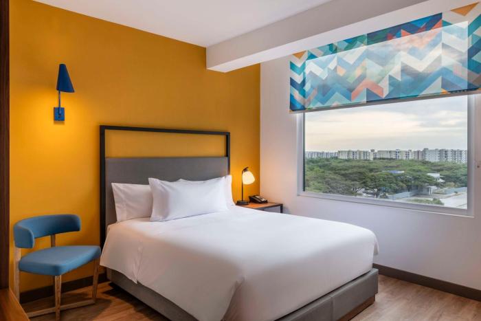 tru by hilton cali sur