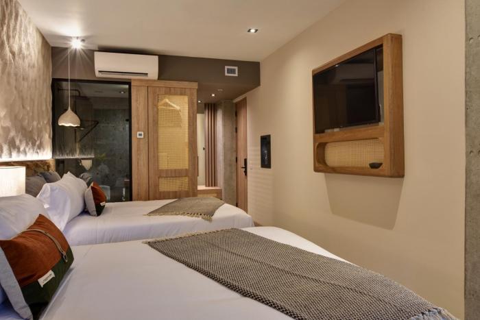 landmark hotel