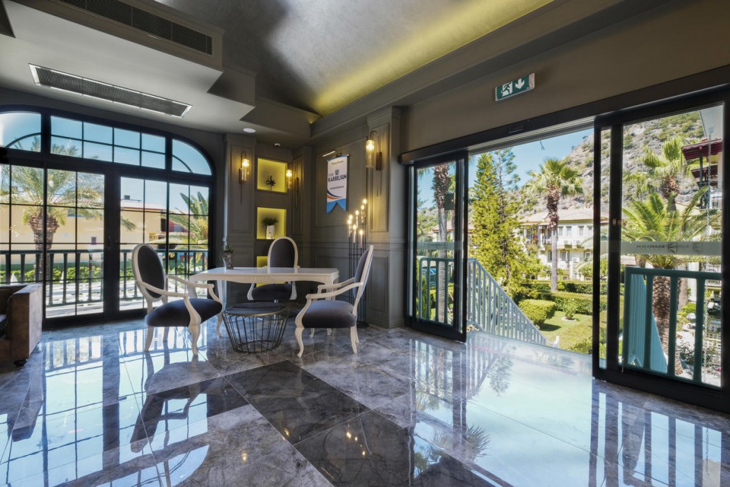 hotel karbelsun