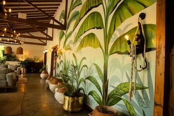 el rio hotel
