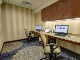 hampton inn and suites alexandria