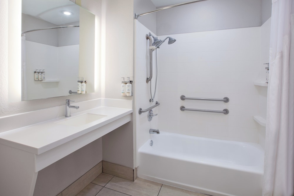 holiday inn express hotel and suites athens by ihg