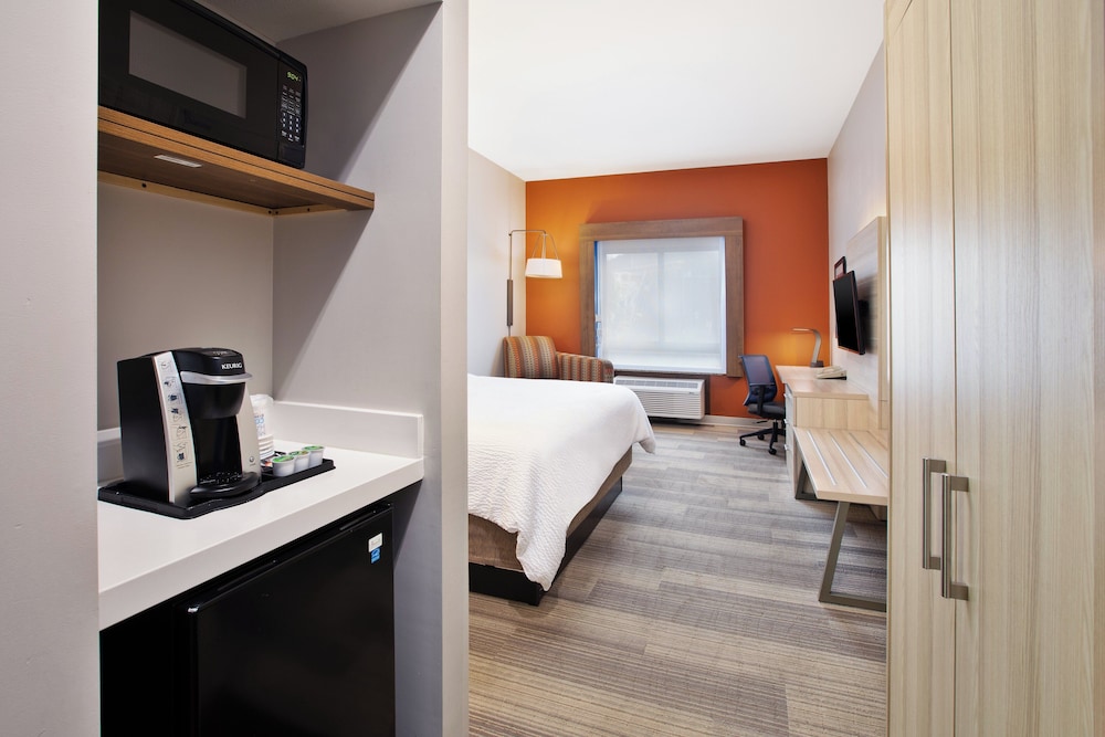 holiday inn express hotel and suites athens by ihg