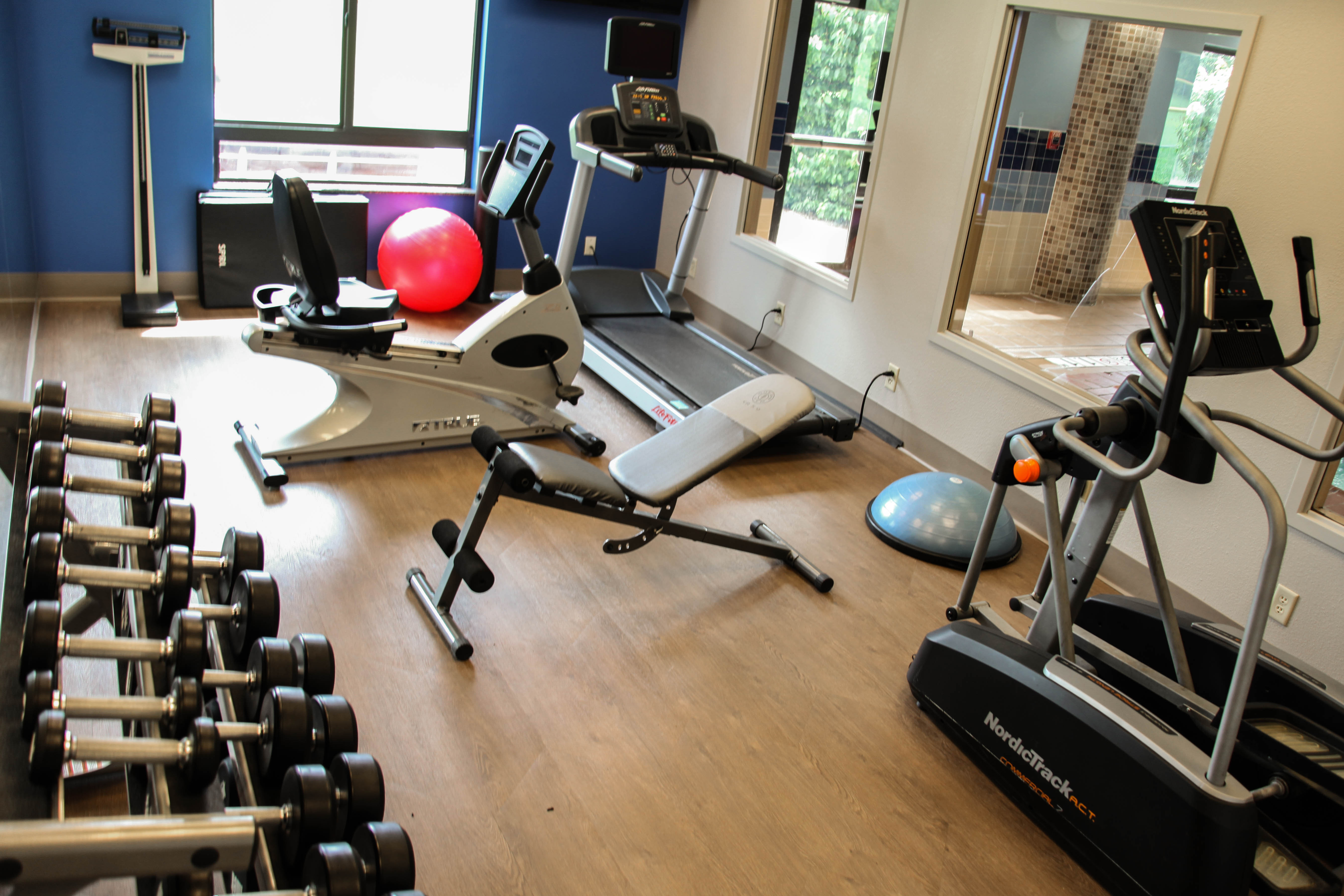 holiday inn express hotel and suites athens by ihg