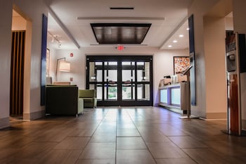 Holiday Inn Express Hotel & Suites Athens By Ihg,Athens County>>Athens,3 star