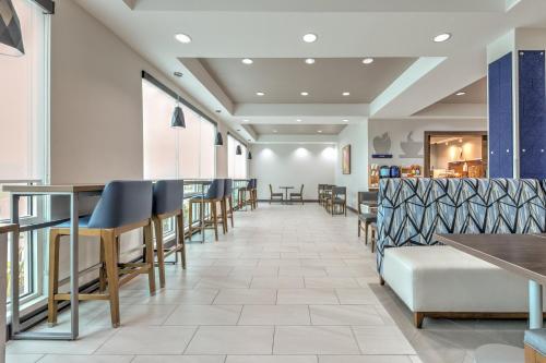 holiday inn express hotel and suites athens by ihg