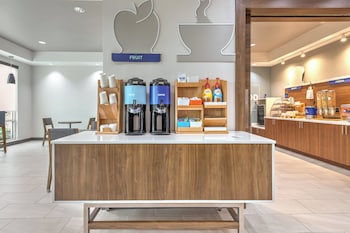 Holiday Inn Express Hotel & Suites Athens By Ihg,Henderson>>Athens,3 star