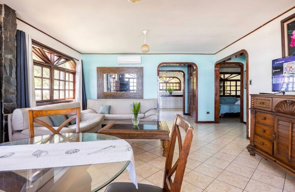 casa de playa marea brava condos