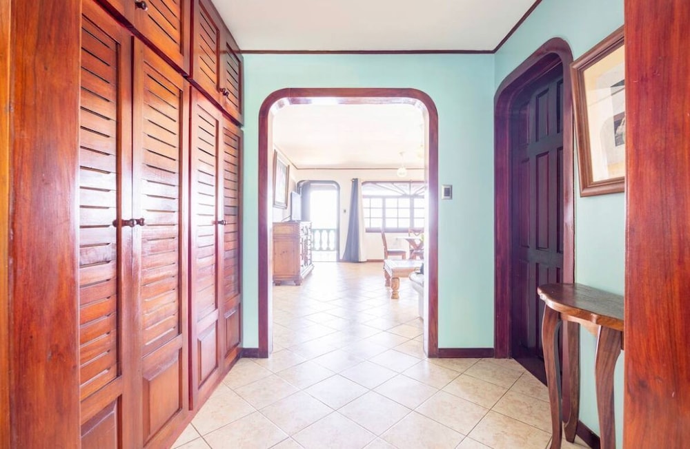 casa de playa marea brava condos