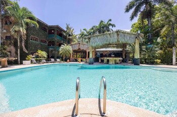 casa de playa marea brava condos