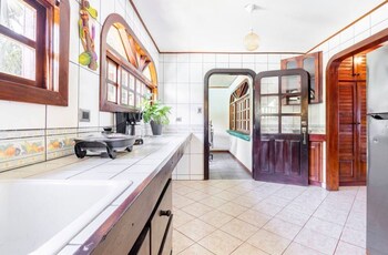 casa de playa marea brava condos