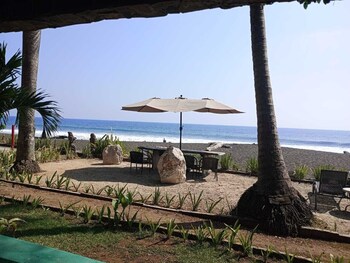 casa de playa marea brava condos