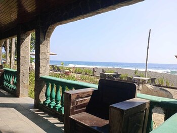 casa de playa marea brava condos