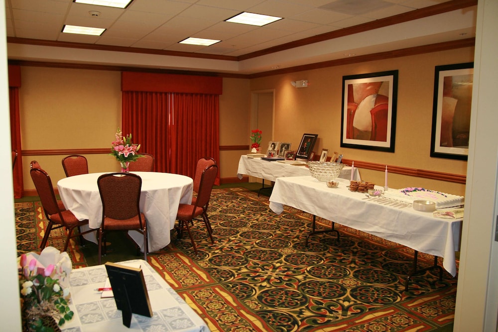hampton inn clinton