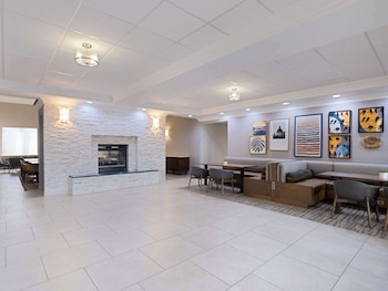 Homewood Suites By Hilton Columbia,Seven Oaks>>Columbia,3 star