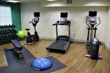 Holiday Inn Express Durham By Ihg,New Durham>>Durham,3 star