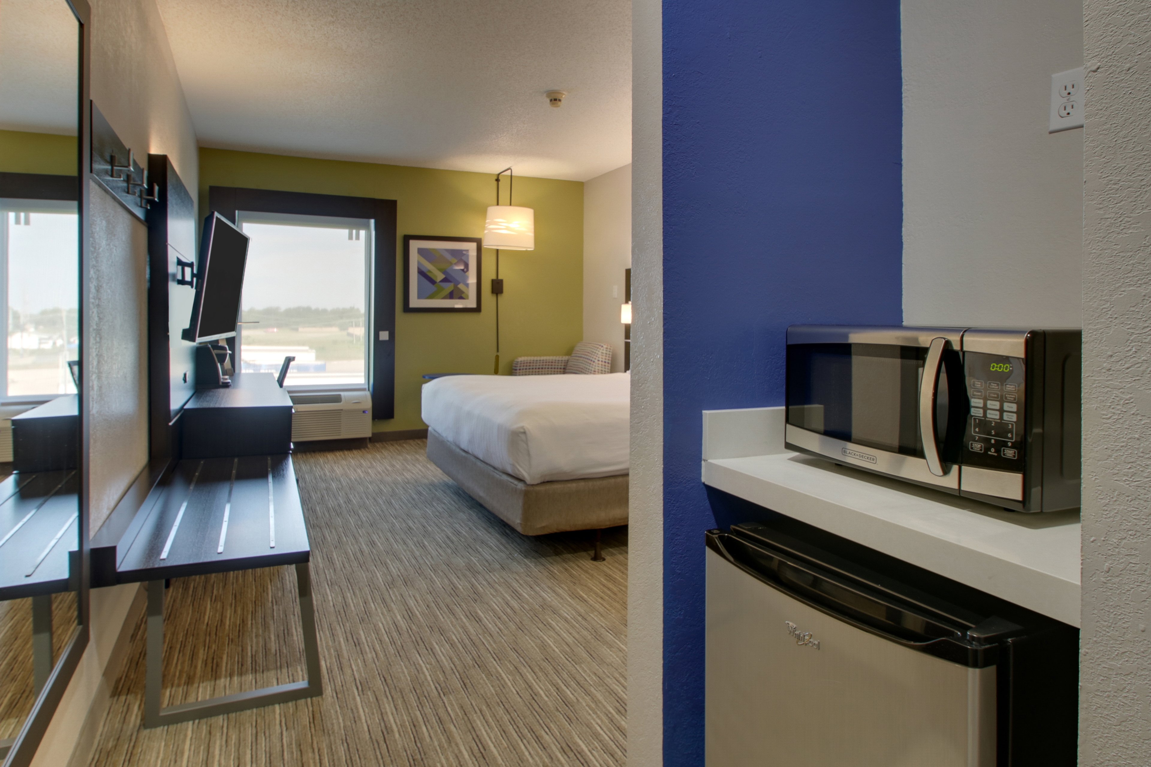 holiday inn express and suites lebanon by ihg