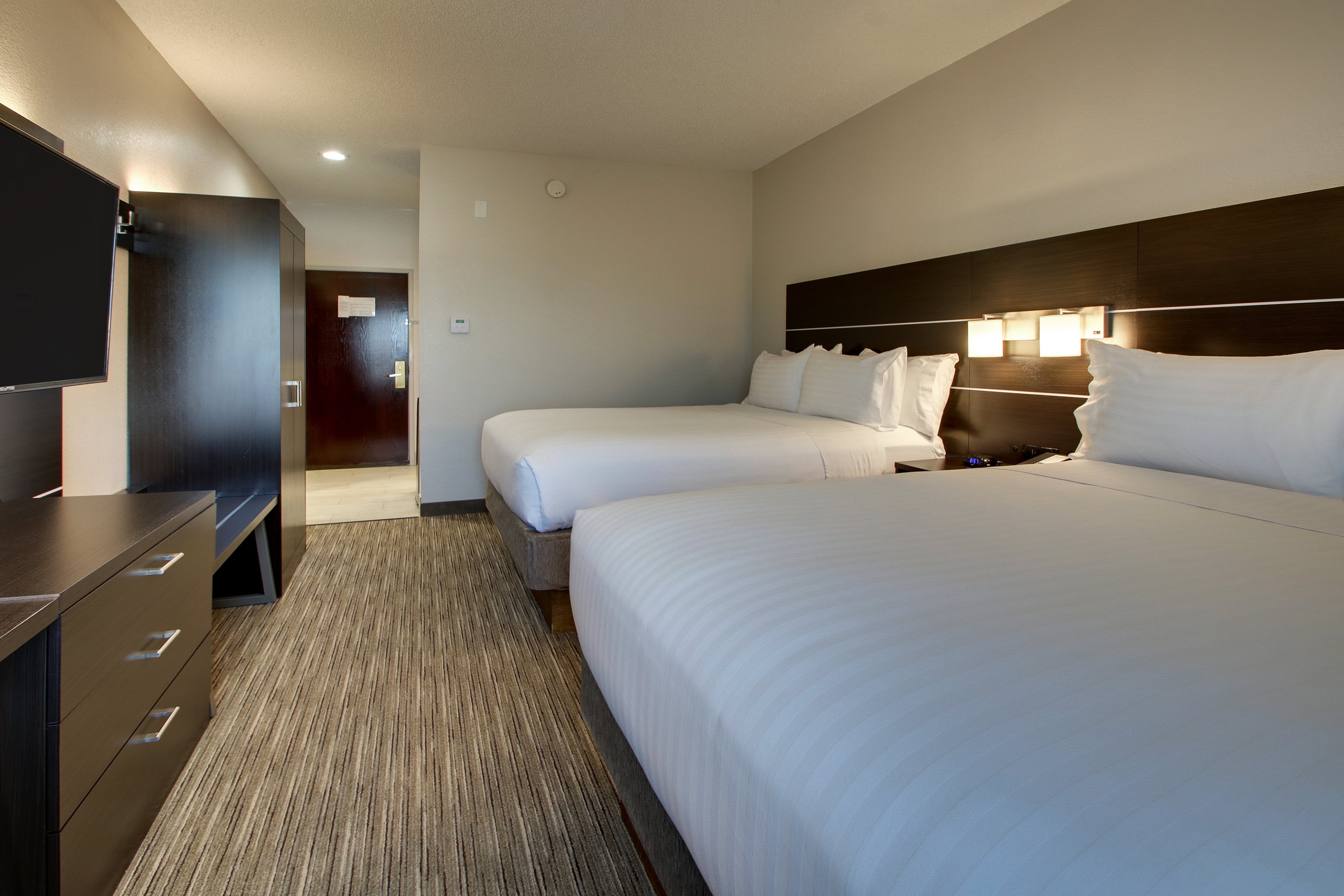 holiday inn express and suites lebanon by ihg