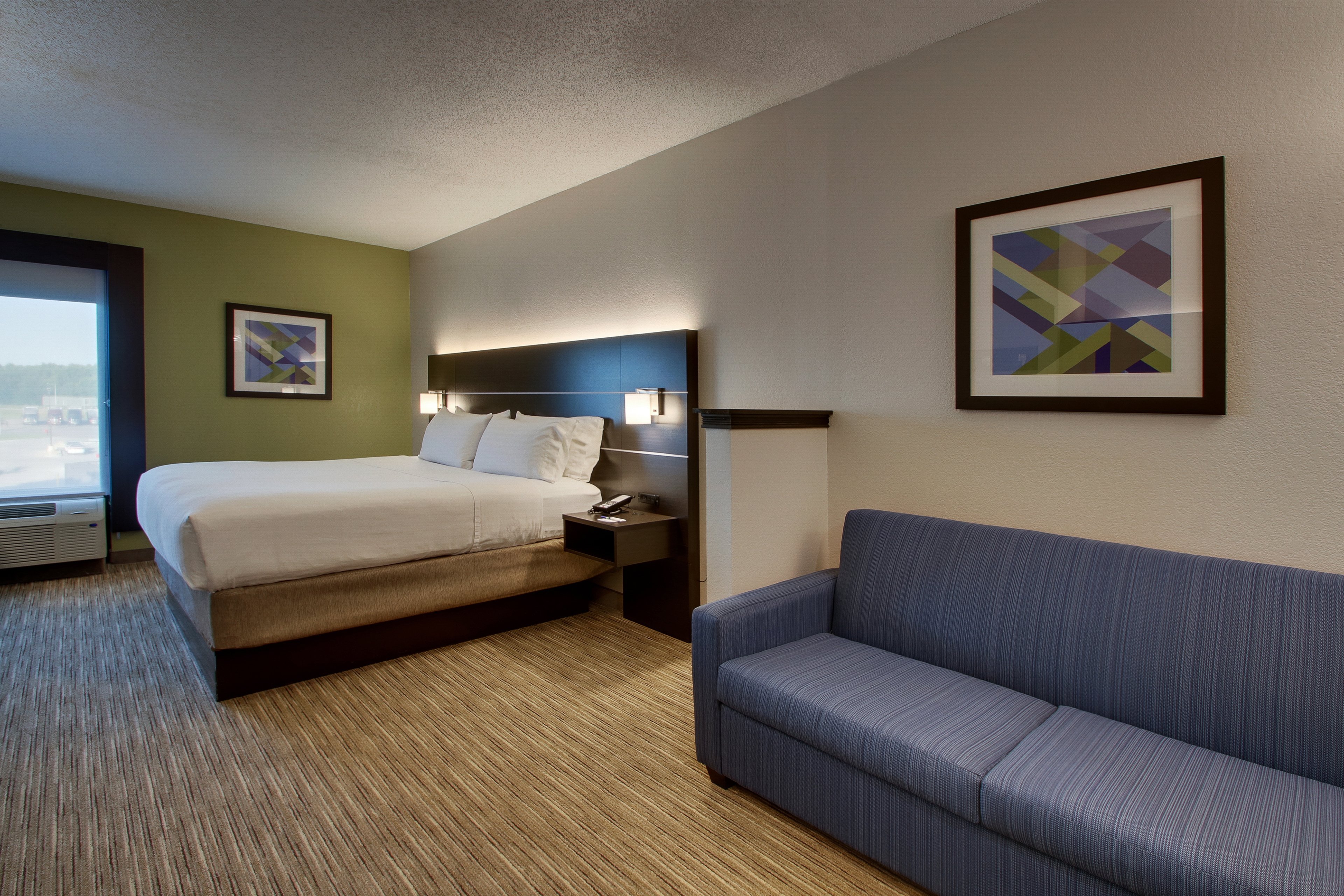 holiday inn express and suites lebanon by ihg
