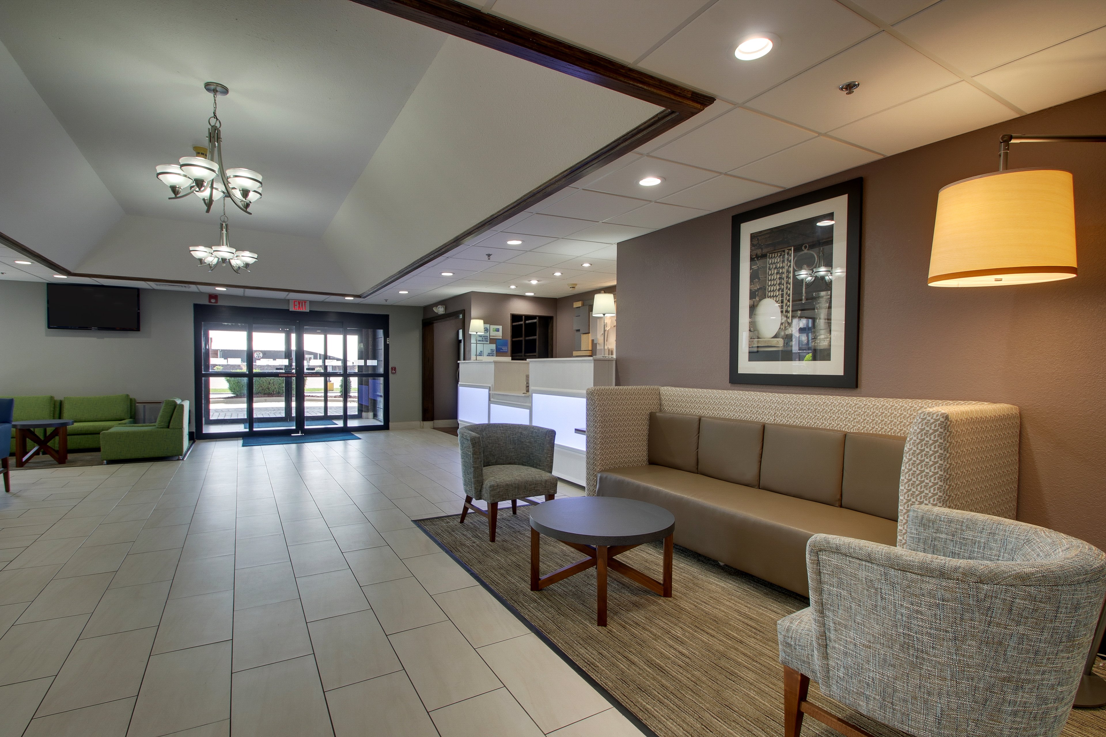 holiday inn express and suites lebanon by ihg