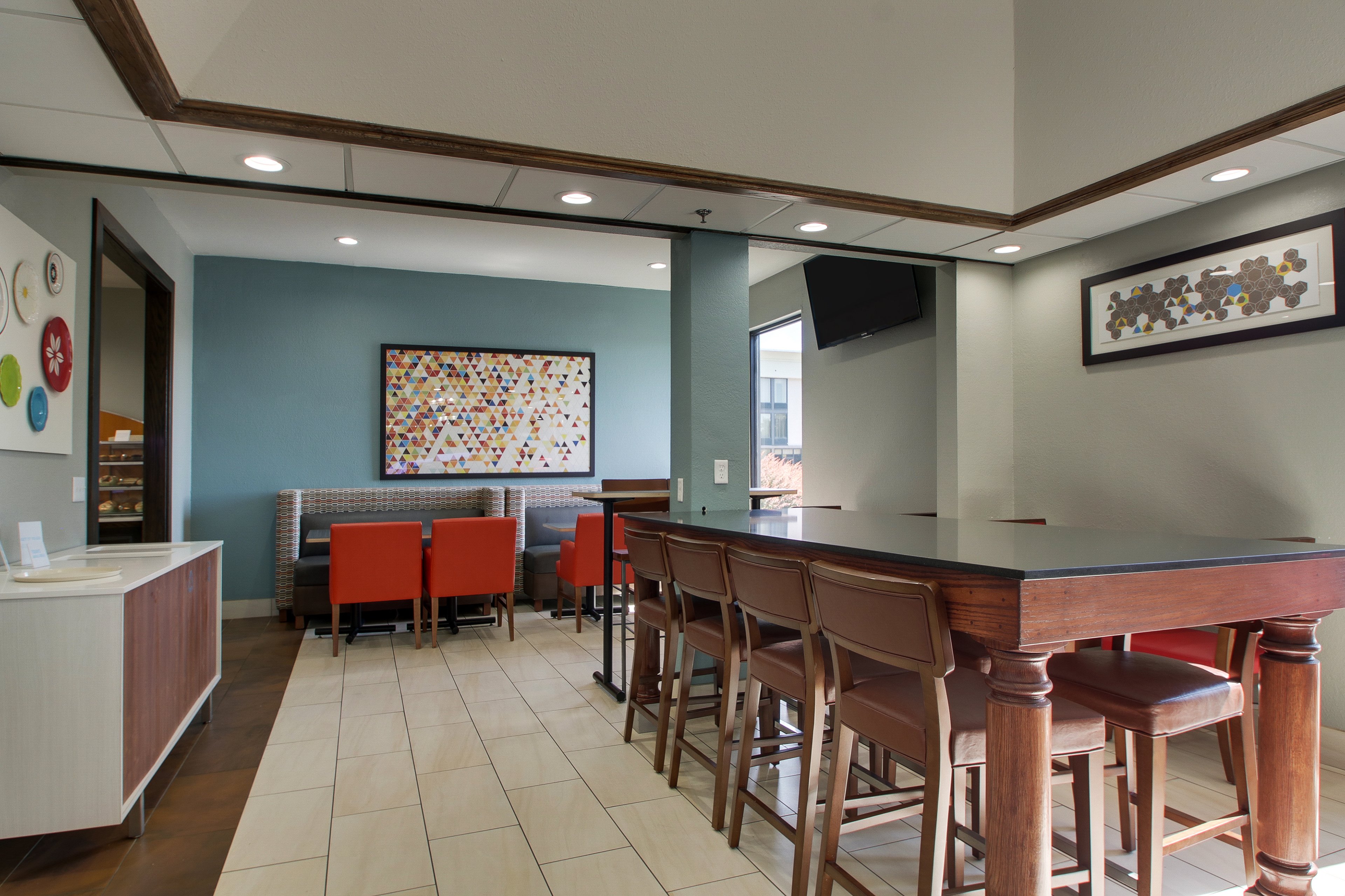 holiday inn express and suites lebanon by ihg