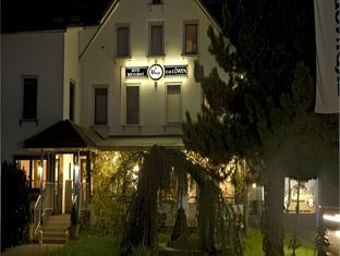 Hotel Zum Löwen,,3 star