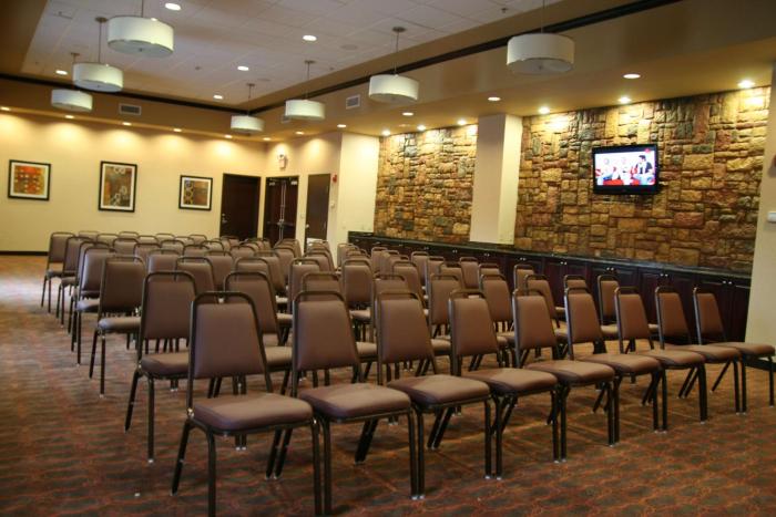 hampton inn and suites mission