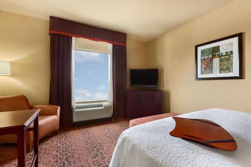hampton inn and suites mission