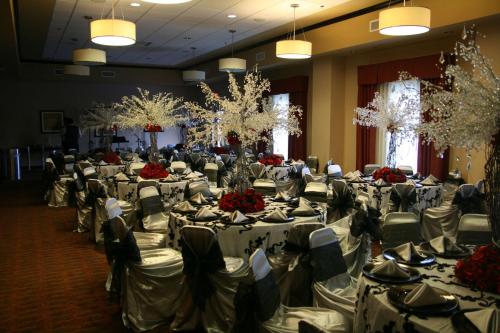 hampton inn and suites mission