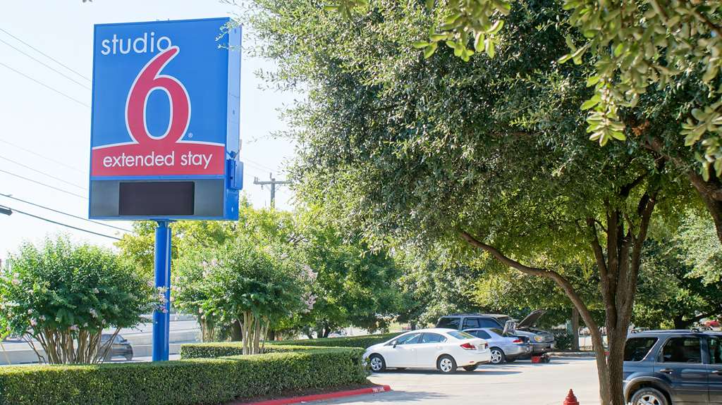 studio 6 san antonio tx six flags