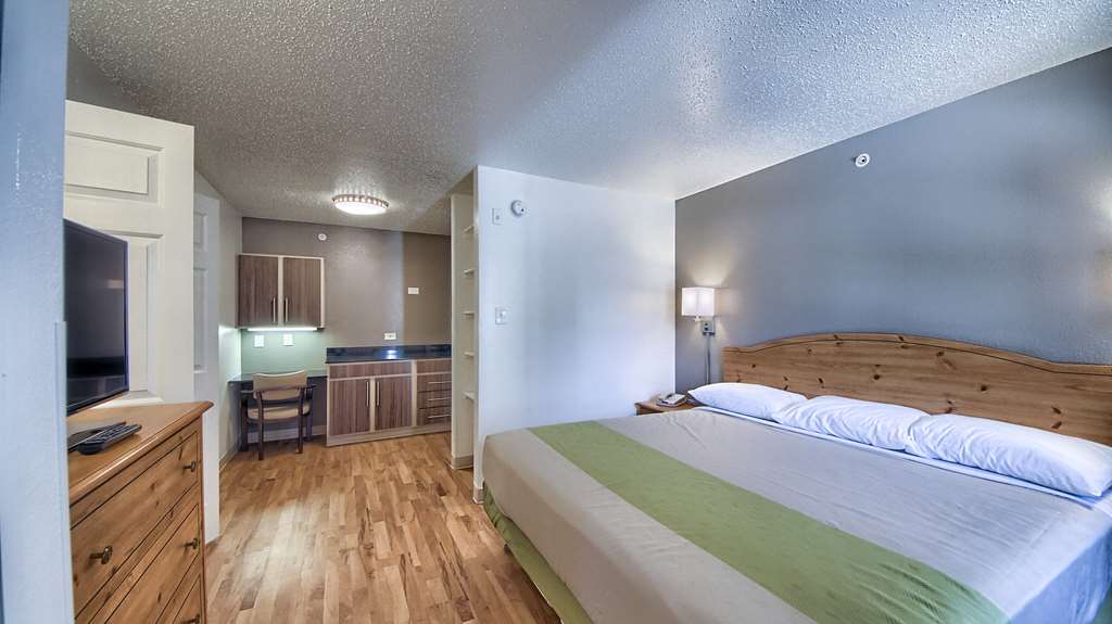 studio 6 san antonio tx six flags