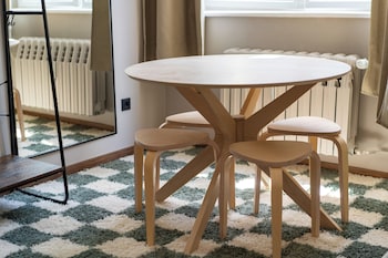 the charming by curt suites