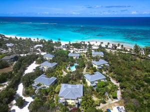 pineapple fields boutique condo hotel