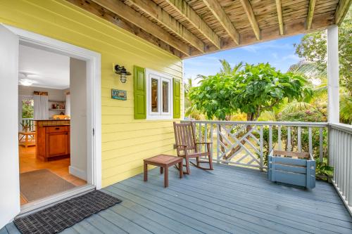 pineapple fields boutique condo hotel