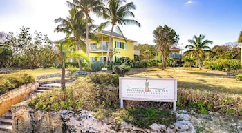 pineapple fields boutique condo hotel