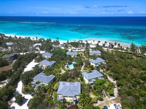 Pineapple Fields Boutique Condo Hotel,Governor's Harbour>>Central Eleuthera,3 star