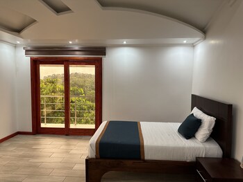 hosteria mana