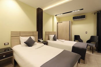 brother sphinx inn