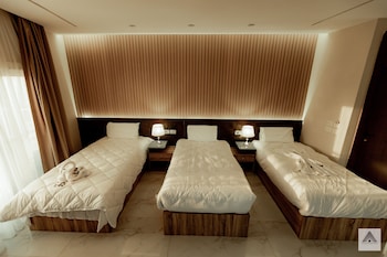 khattab pyramids hotel